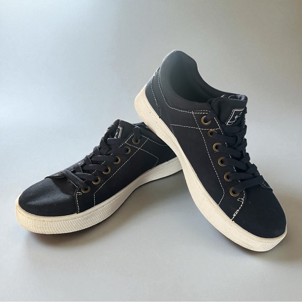 Classic Navy Canvas Casual Shoes